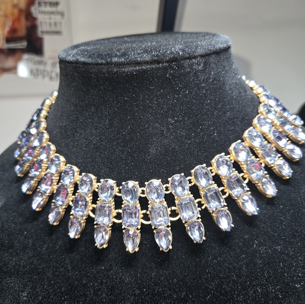 Designer statement rhinestone necklace ann Taylor wearable mint Condition